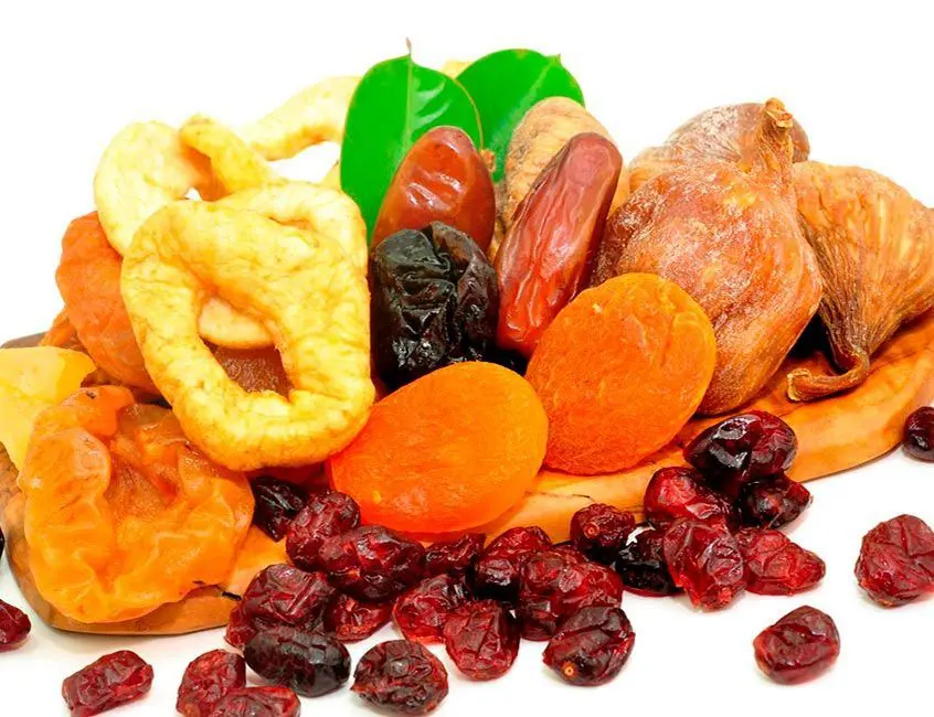 alimentos que no necesariamente son alimentos saludables - frutos secos - frutas descecadas