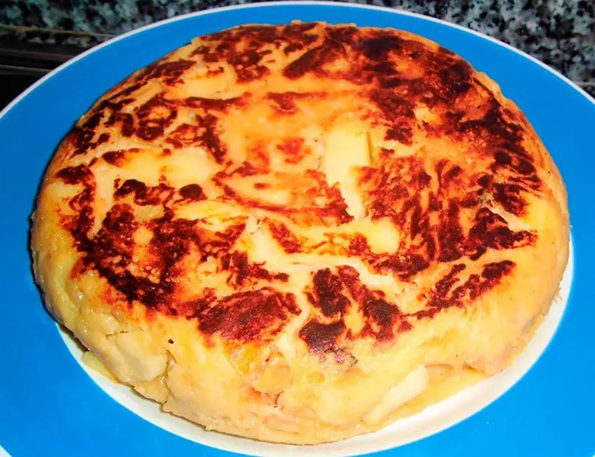 Postre de Manzana 2 albóndigas pollo postre de manzana