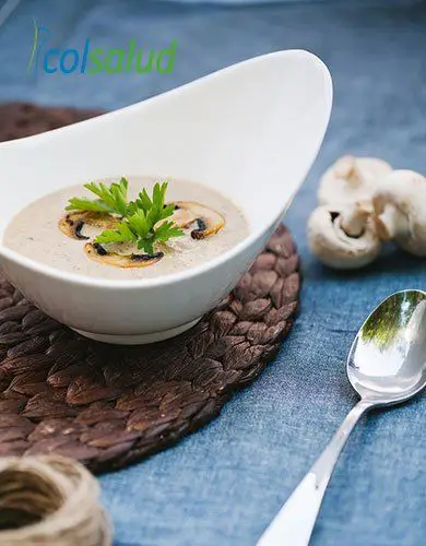 Crema de Champiñones y Zapallo Italiano 3 crema de champiñones y zapallo italiano Crema de Champiñones y Zapallo Italiano - Detox - Opcion4