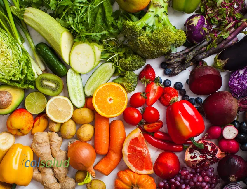 Frutas y verduras de distintos colores como fuente de diversidad de fitonutrientes para favorecer las vías de detoxificación